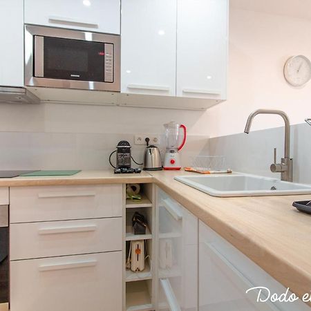 Beautiful 2 Bedroom With Balcony - Dodo Et Tartine Tolón Exterior foto