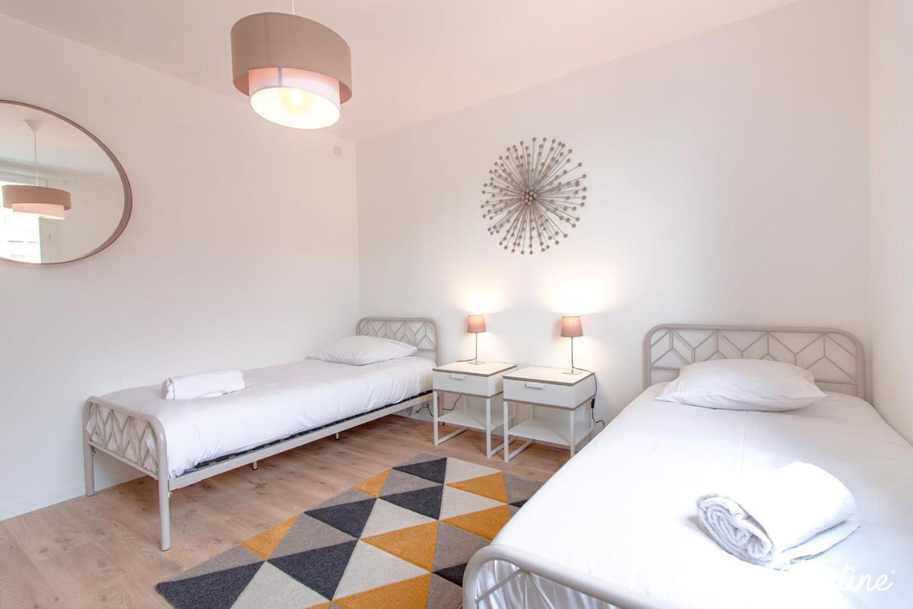 Beautiful 2 Bedroom With Balcony - Dodo Et Tartine Tolón Exterior foto